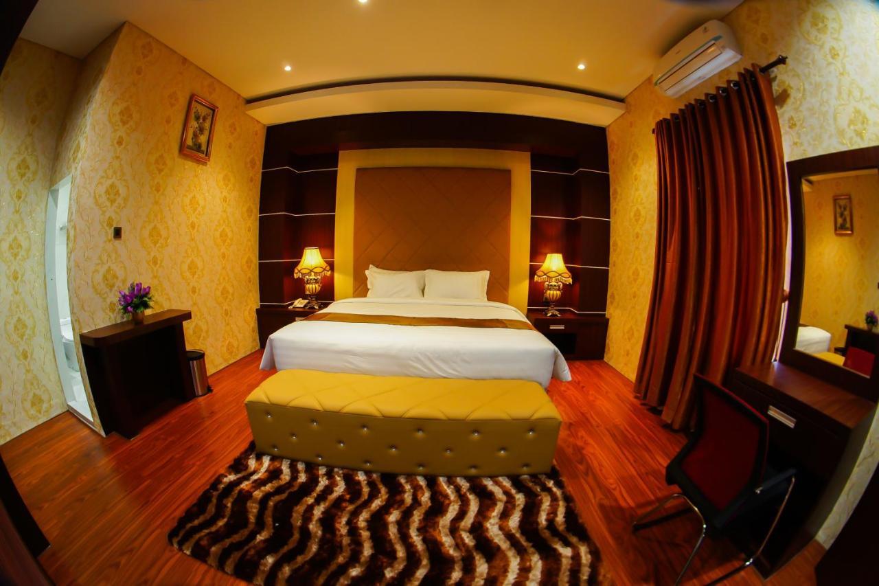 Singapore City Hotel Batu Bara Sungaibalai Eksteriør bilde