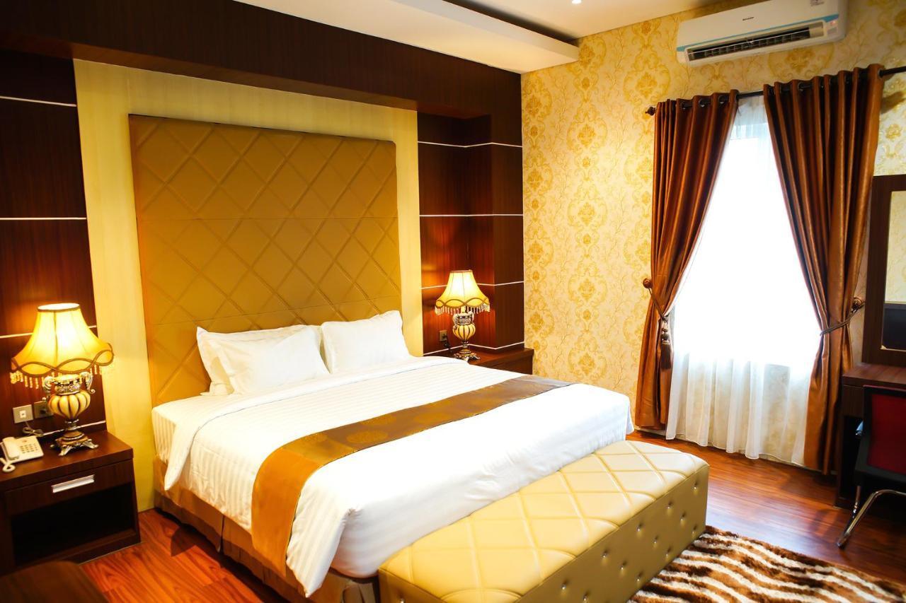 Singapore City Hotel Batu Bara Sungaibalai Eksteriør bilde
