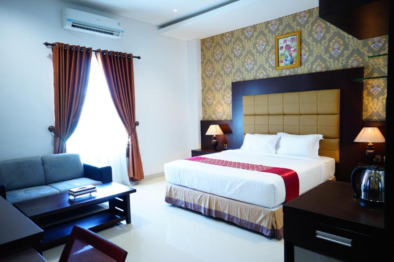 Singapore City Hotel Batu Bara Sungaibalai Eksteriør bilde