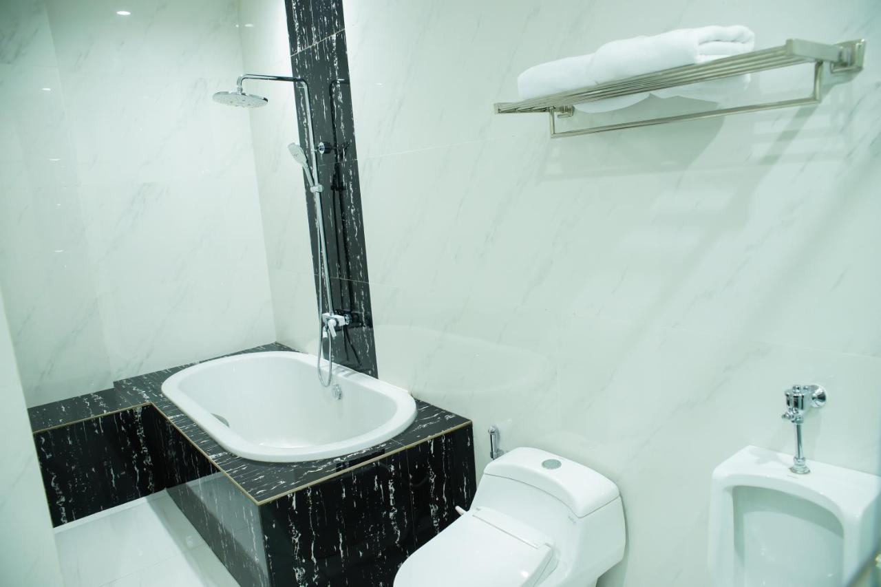Singapore City Hotel Batu Bara Sungaibalai Eksteriør bilde